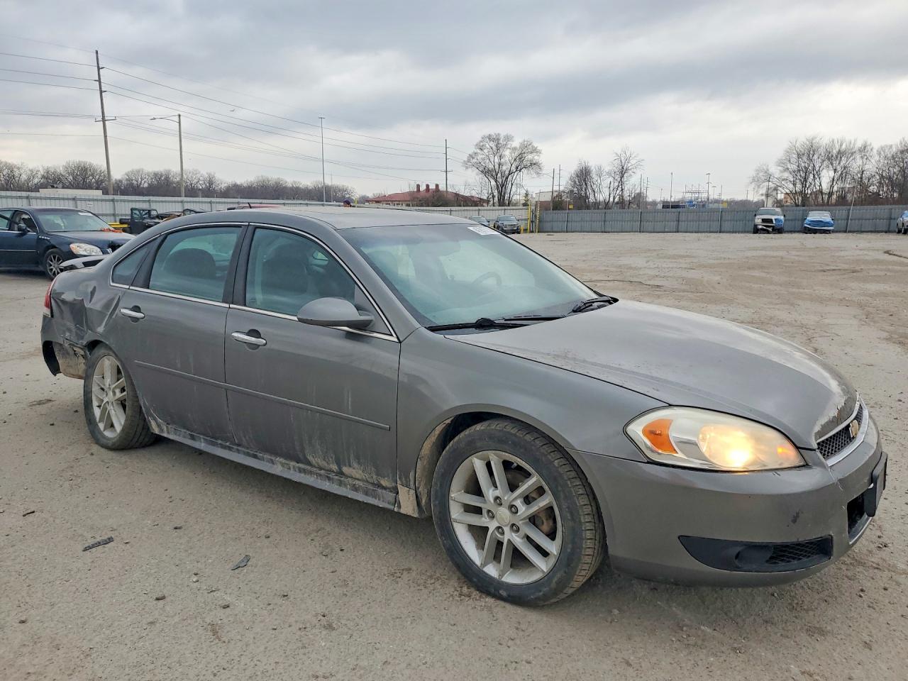 2013 CHEVROLET IMPALA LTZ photo 7