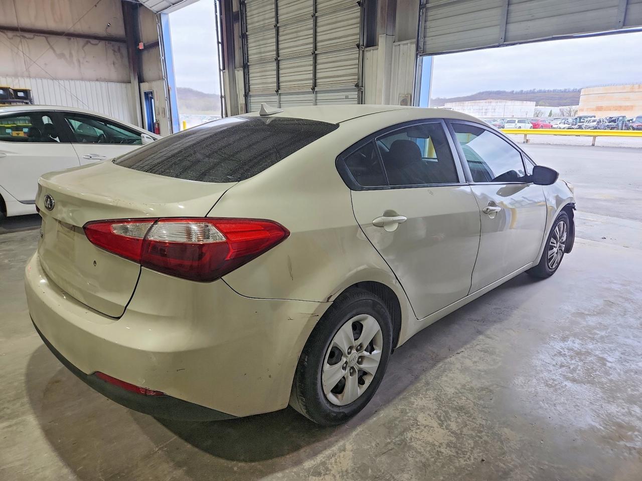 2015 KIA FORTE LX photo 7
