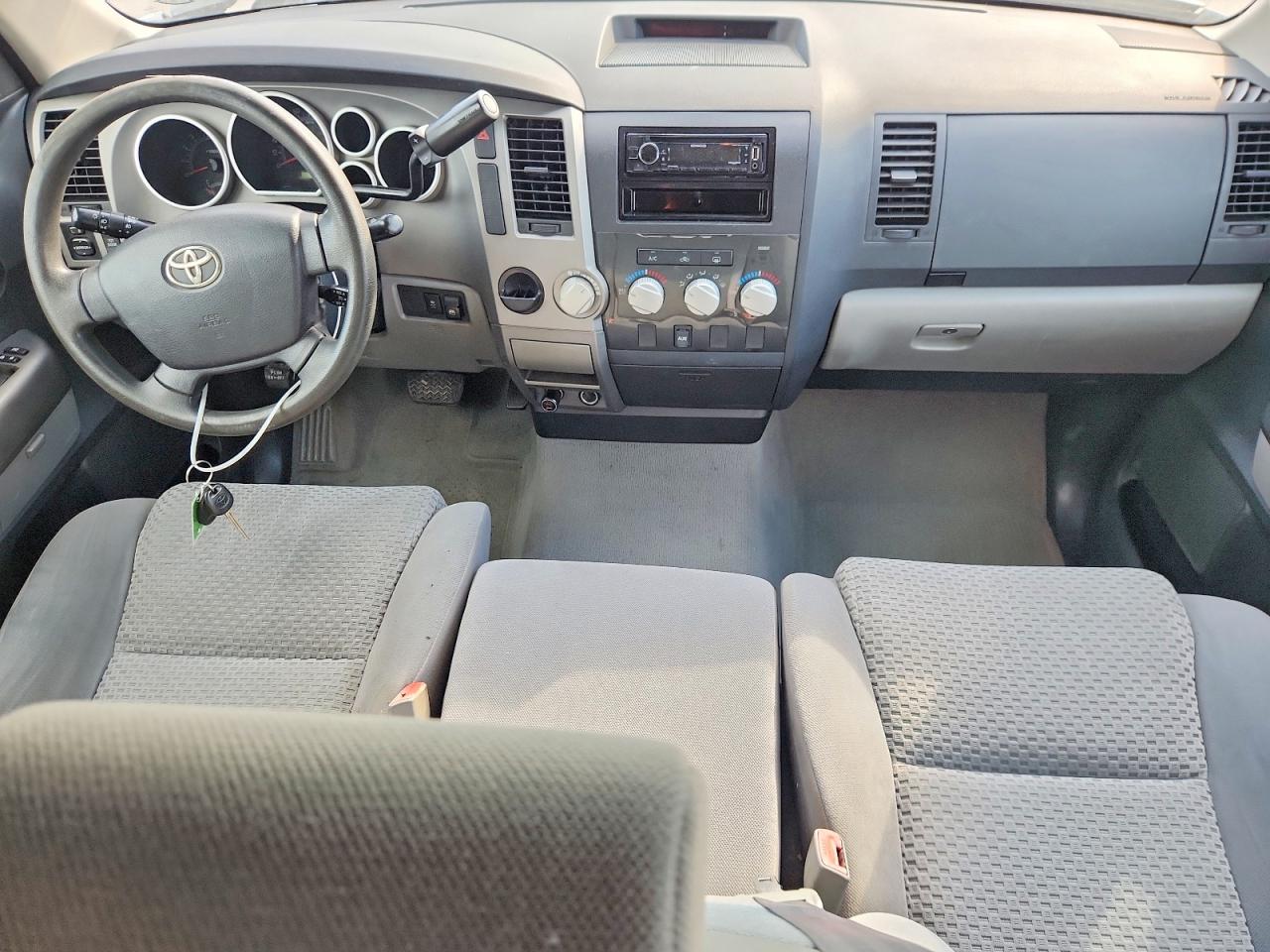 2010 TOYOTA TUNDRA GRADE photo 8