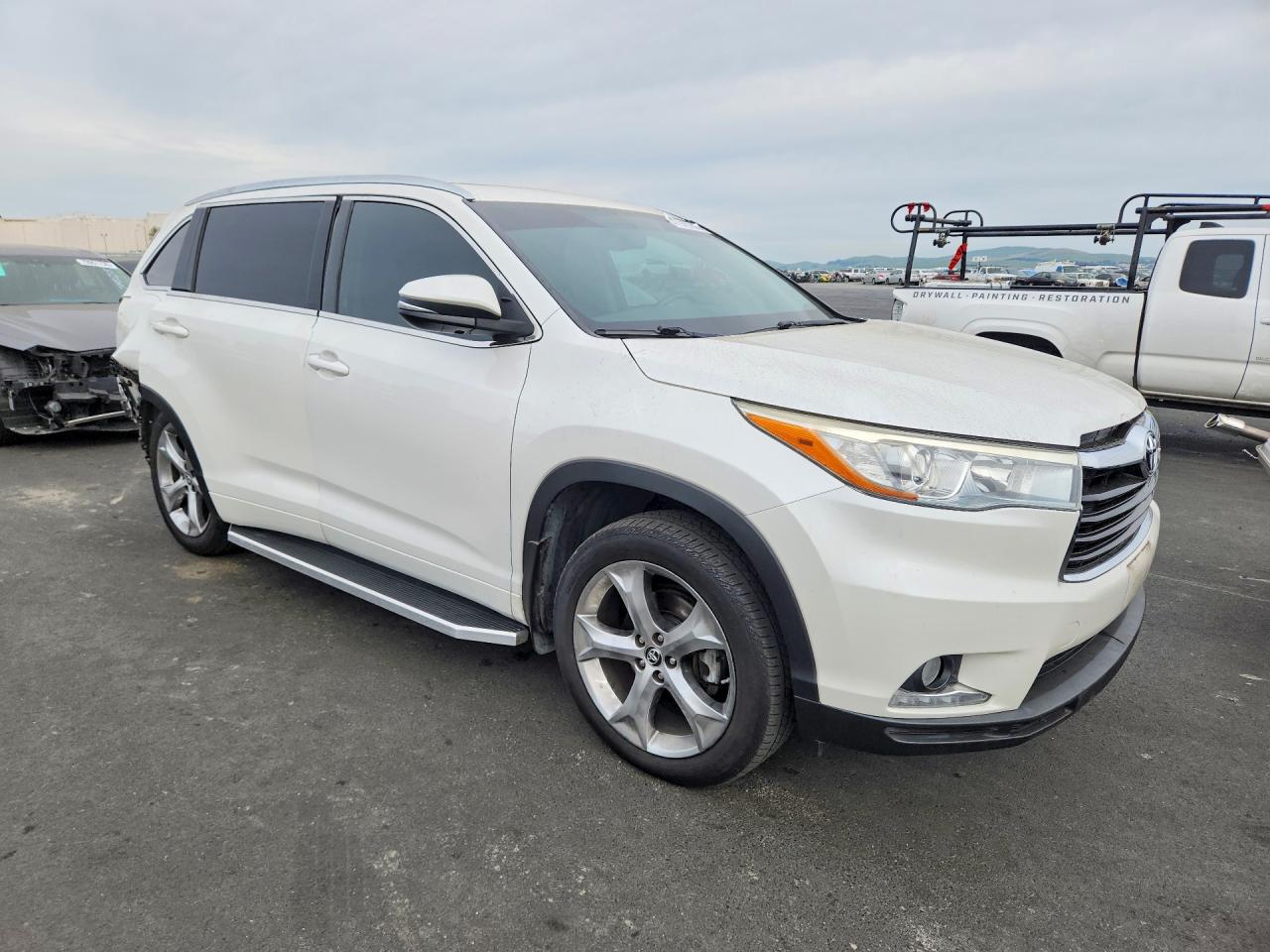 2016 TOYOTA HIGHLANDER LIMITED photo 4