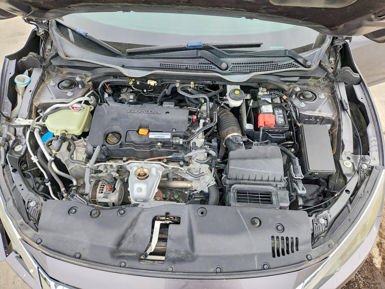 2016 HONDA CIVIC LX photo 31