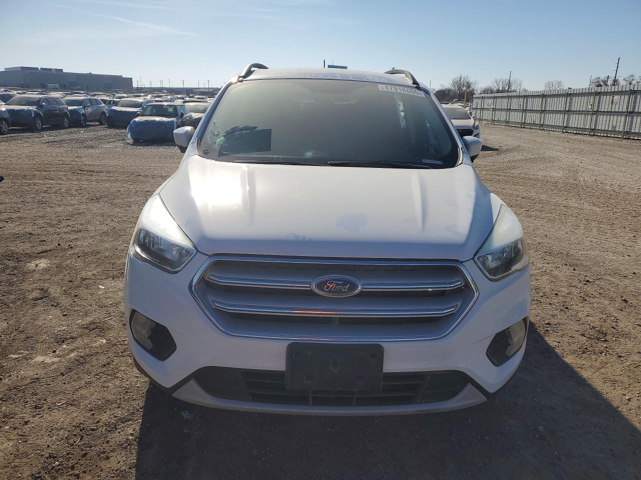 2018 FORD ESCAPE SE photo 9