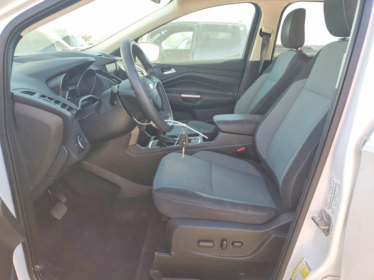 2018 FORD ESCAPE SE photo 13