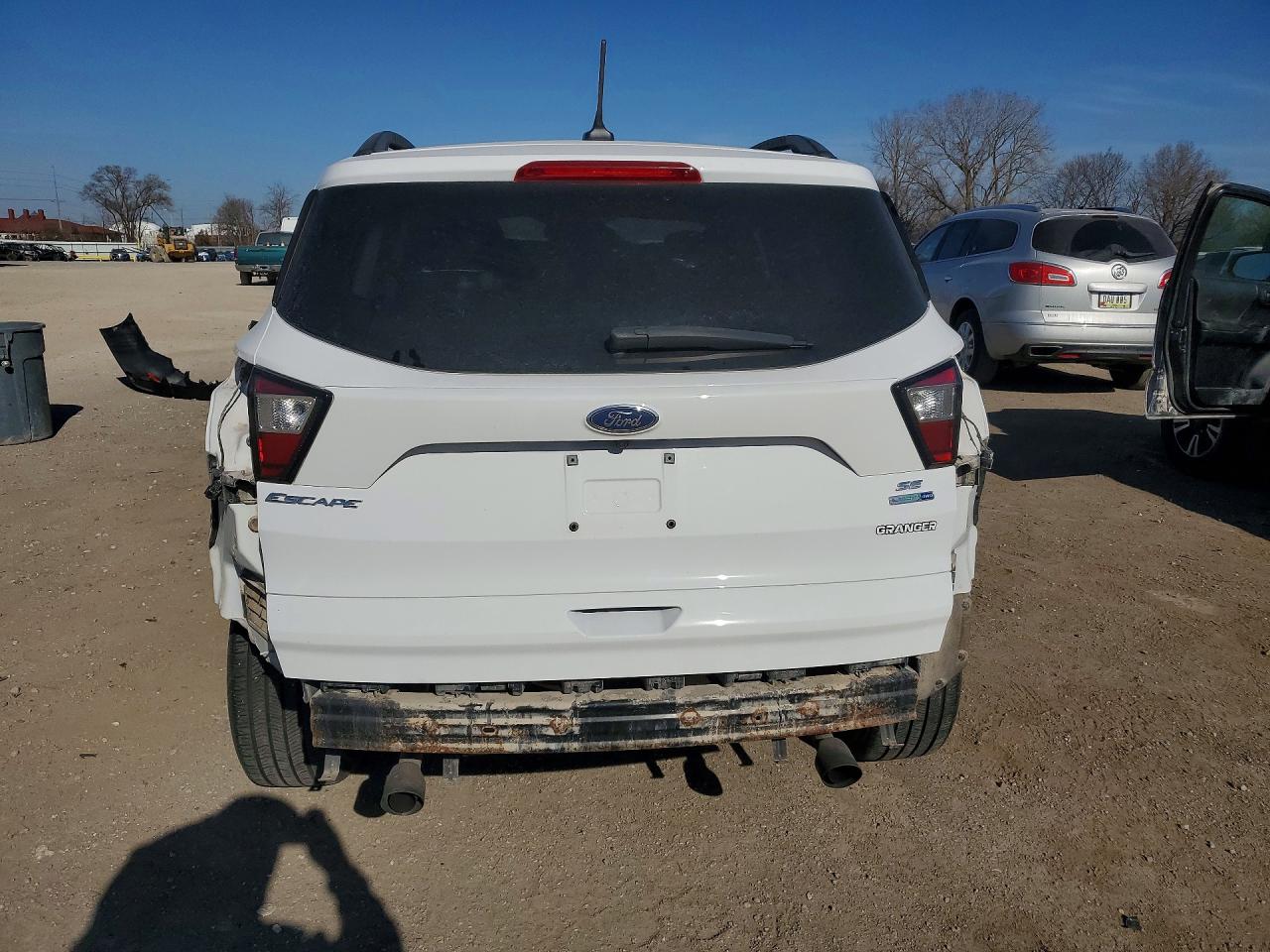 2018 FORD ESCAPE SE photo 11