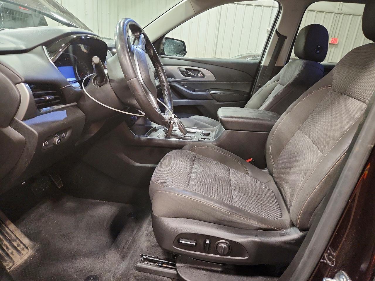 2020 CHEVROLET TRAVERSE LT photo 19
