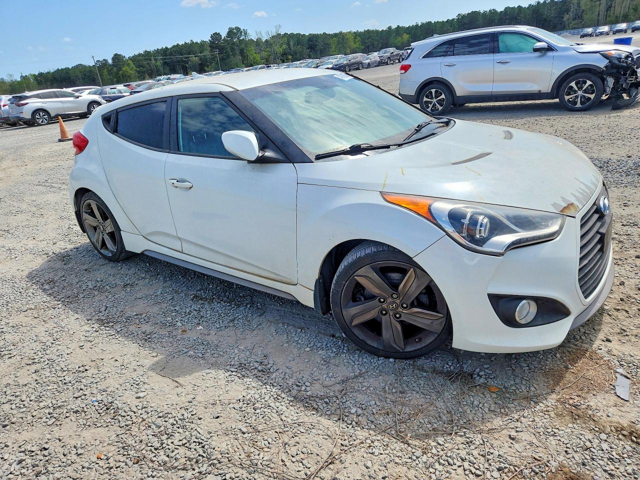 2015 HYUNDAI VELOSTER TURBO photo 10