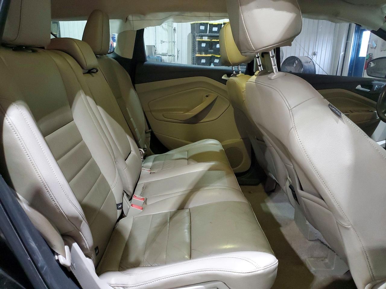 2016 FORD ESCAPE SE photo 31