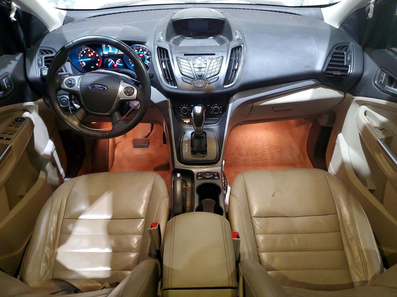 2016 FORD ESCAPE SE photo 22