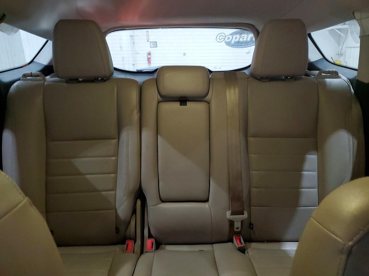 2016 FORD ESCAPE SE photo 28