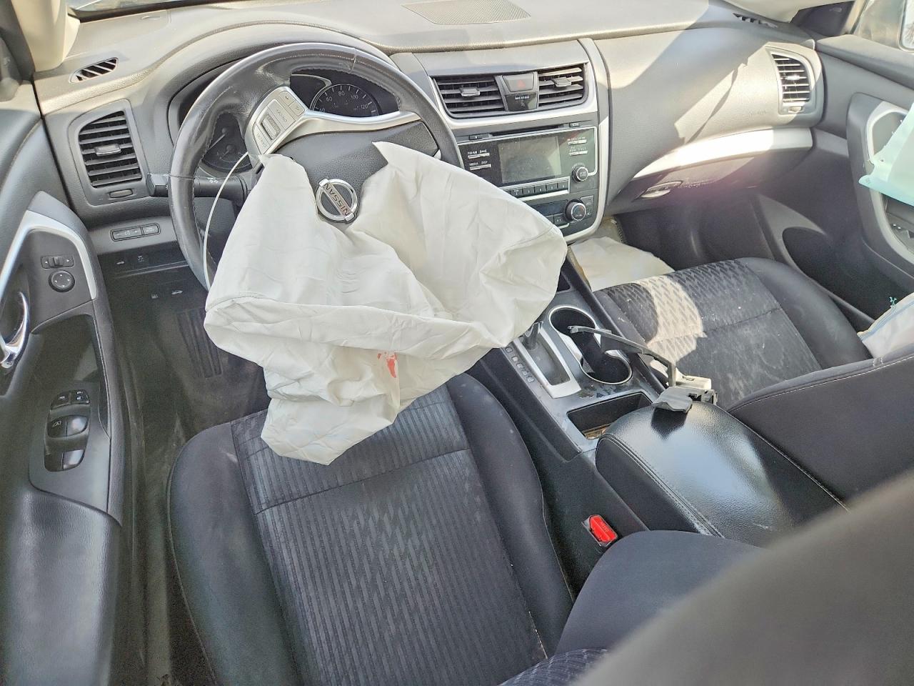 2017 NISSAN ALTIMA 2.5 SV photo 22