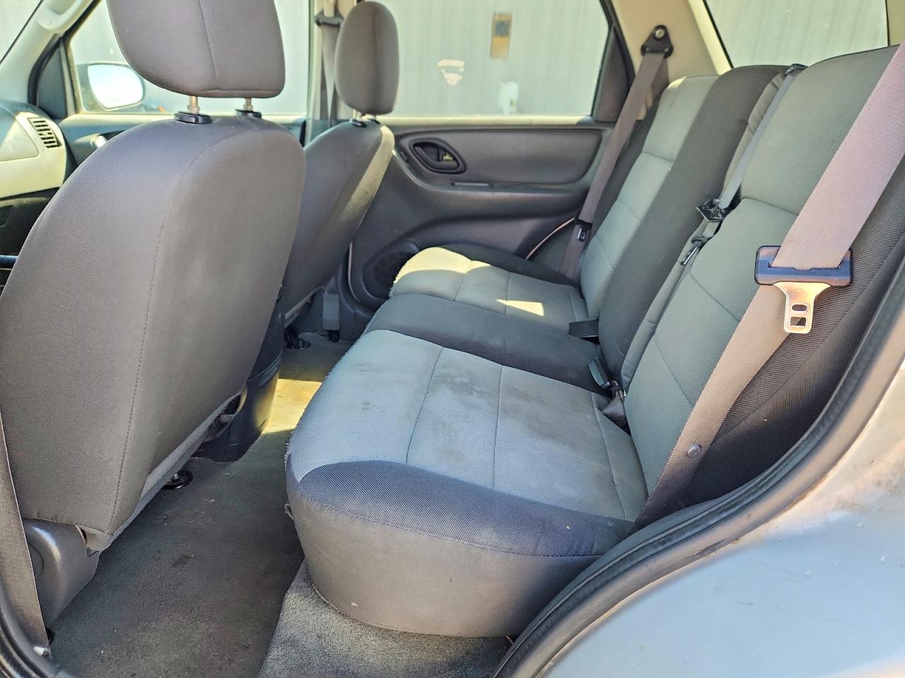 2006 FORD ESCAPE XLS photo 11