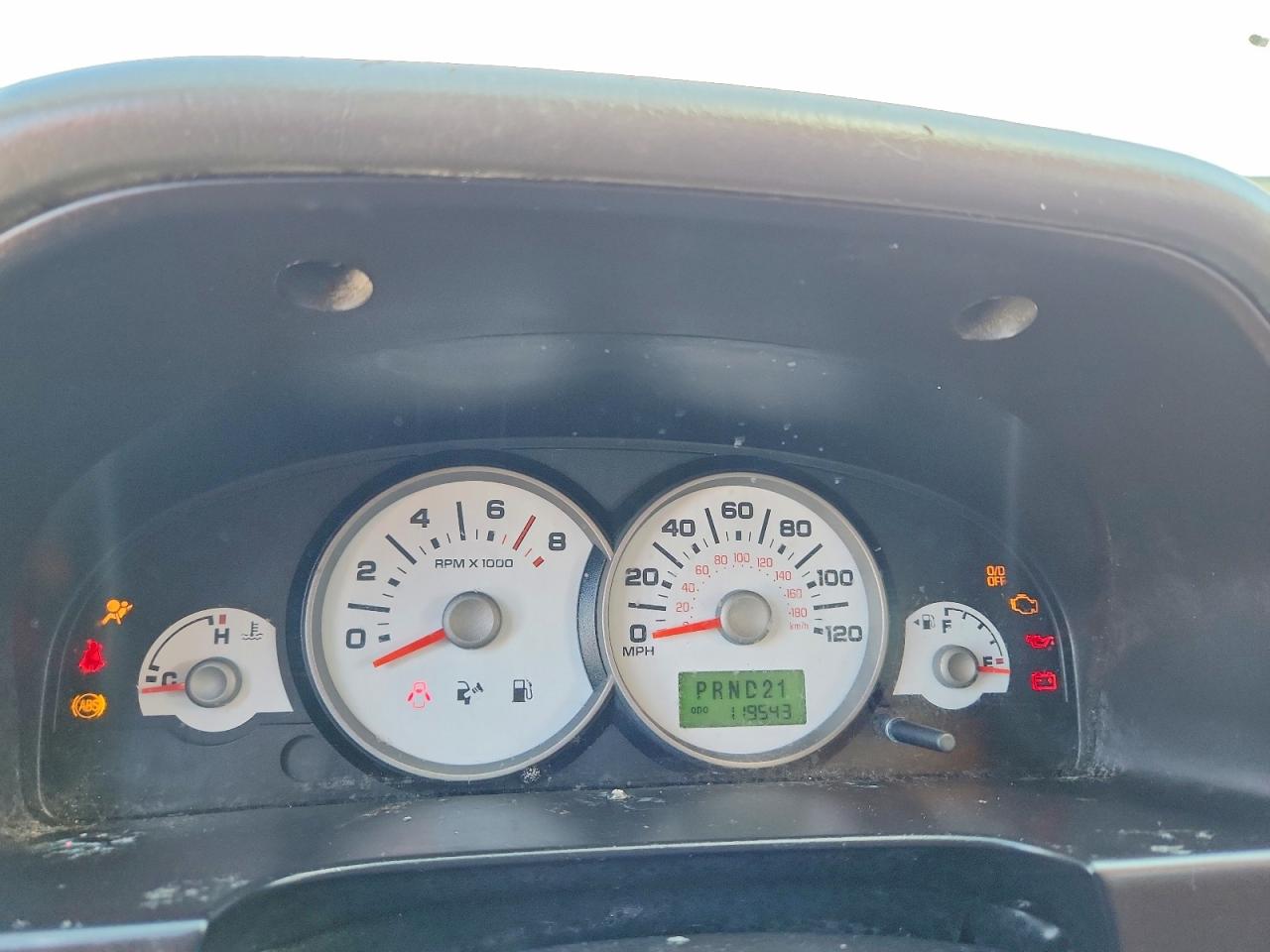 2006 FORD ESCAPE XLS photo 9