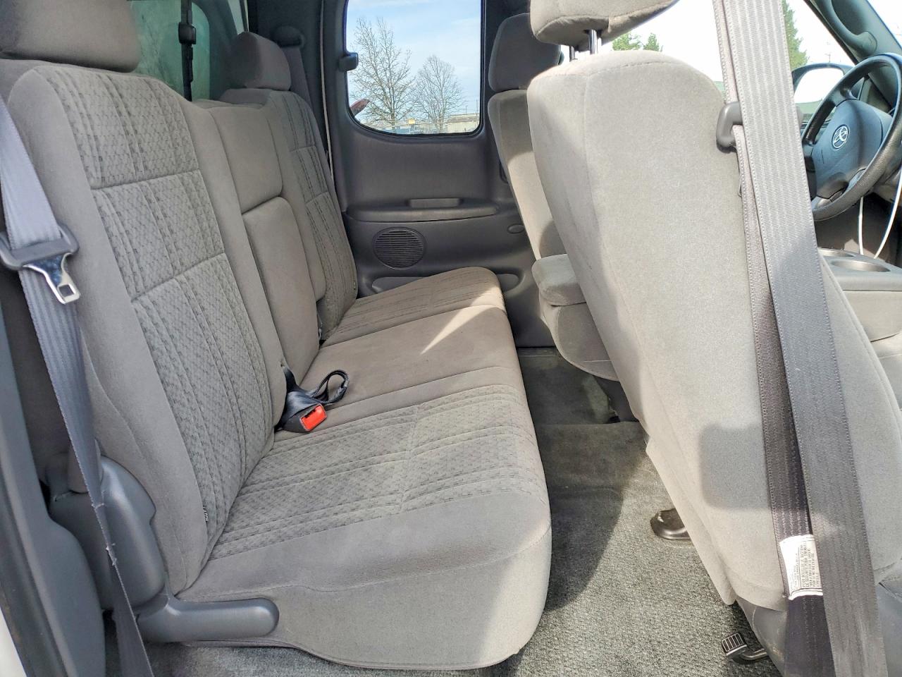 2004 TOYOTA TUNDRA SR5 photo 19