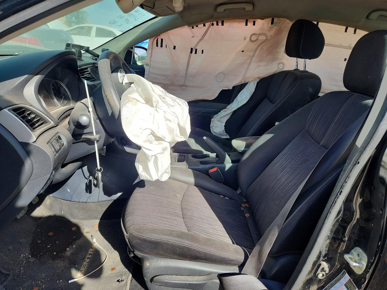 2017 NISSAN SENTRA SV photo 19