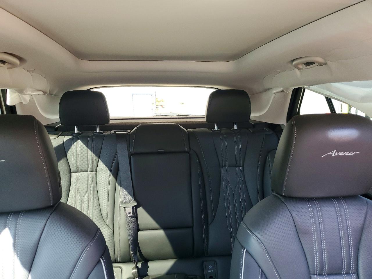 2025 BUICK ENVISION AVENIR photo 19