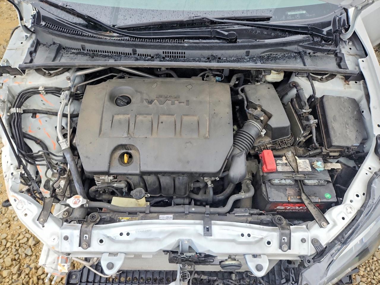 2019 TOYOTA COROLLA LE photo 11