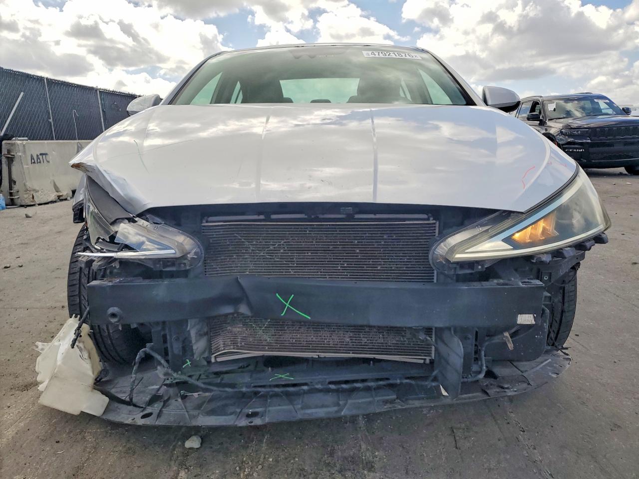 2019 HYUNDAI ELANTRA SEL photo 13