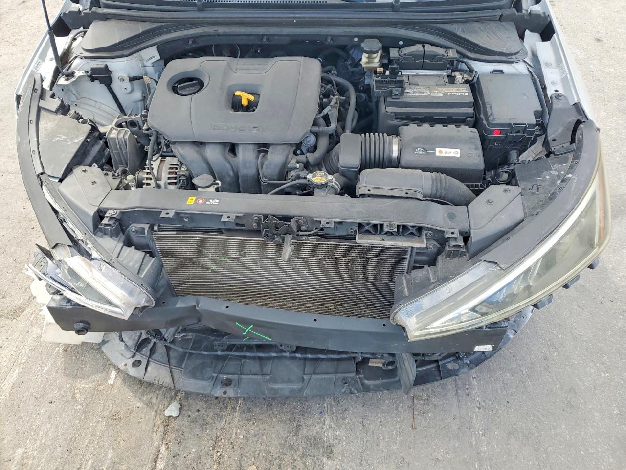 2019 HYUNDAI ELANTRA SEL photo 31