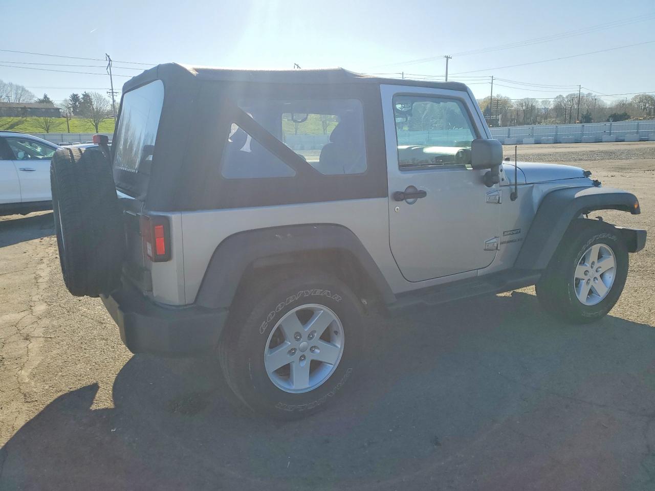 2017 JEEP WRANGLER SPORT photo 7