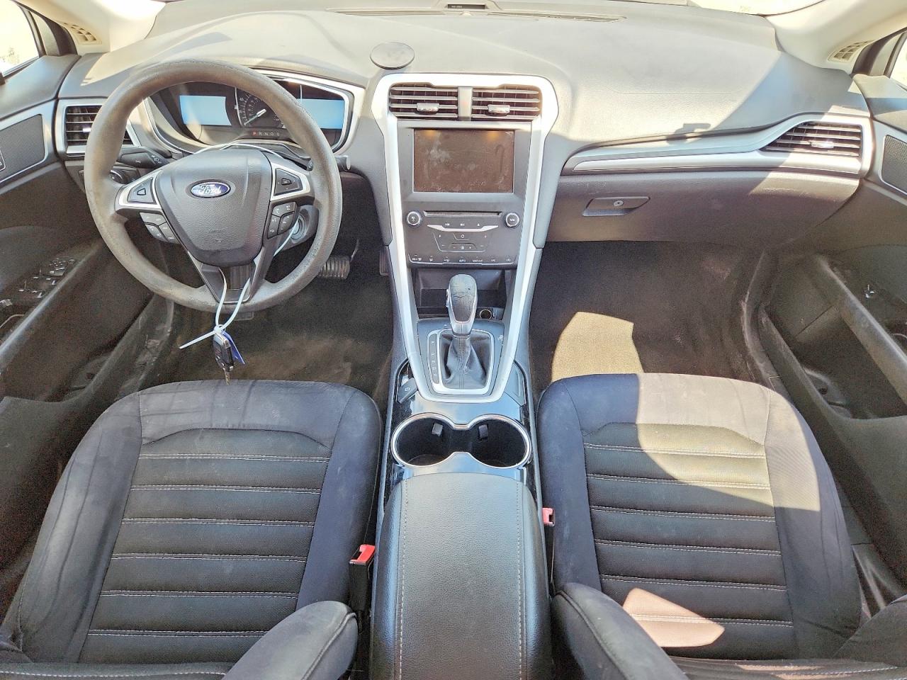 2014 FORD FUSION SE photo 22