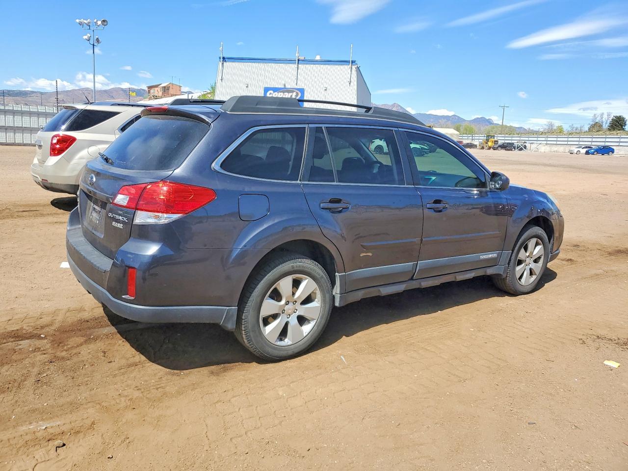 2011 SUBARU OUTBACK 2.5I PREMIUM photo 5