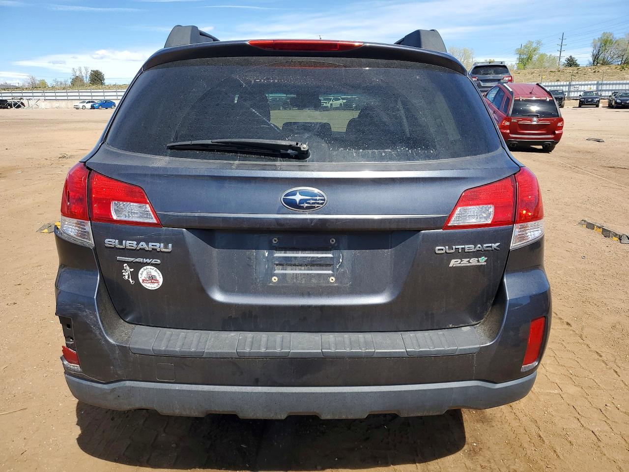 2011 SUBARU OUTBACK 2.5I PREMIUM photo 11