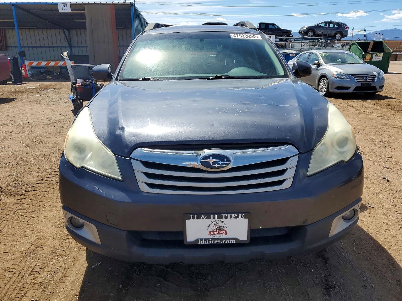 2011 SUBARU OUTBACK 2.5I PREMIUM photo 9