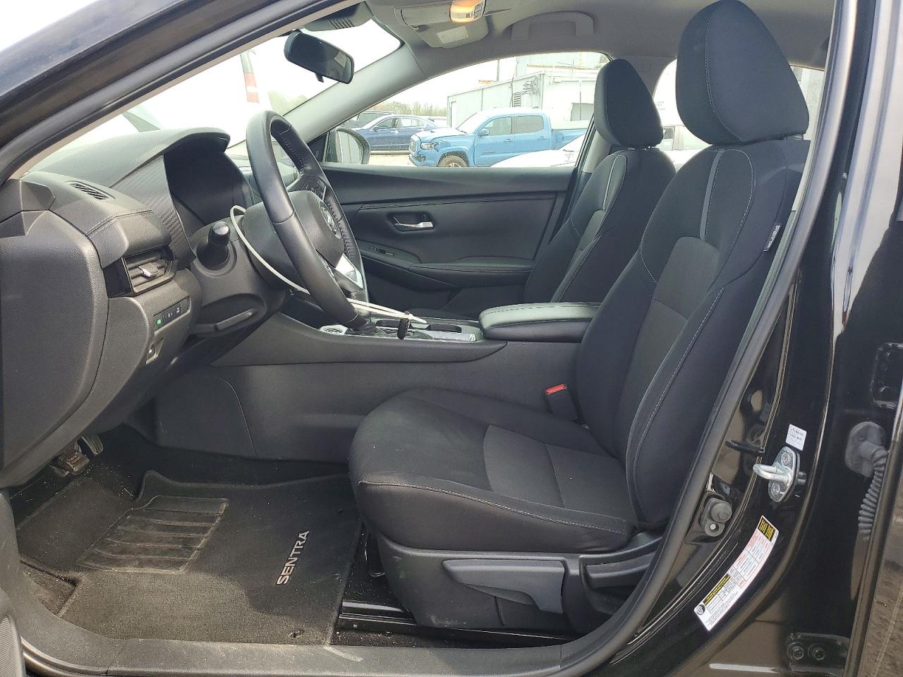 2023 NISSAN SENTRA SV photo 7