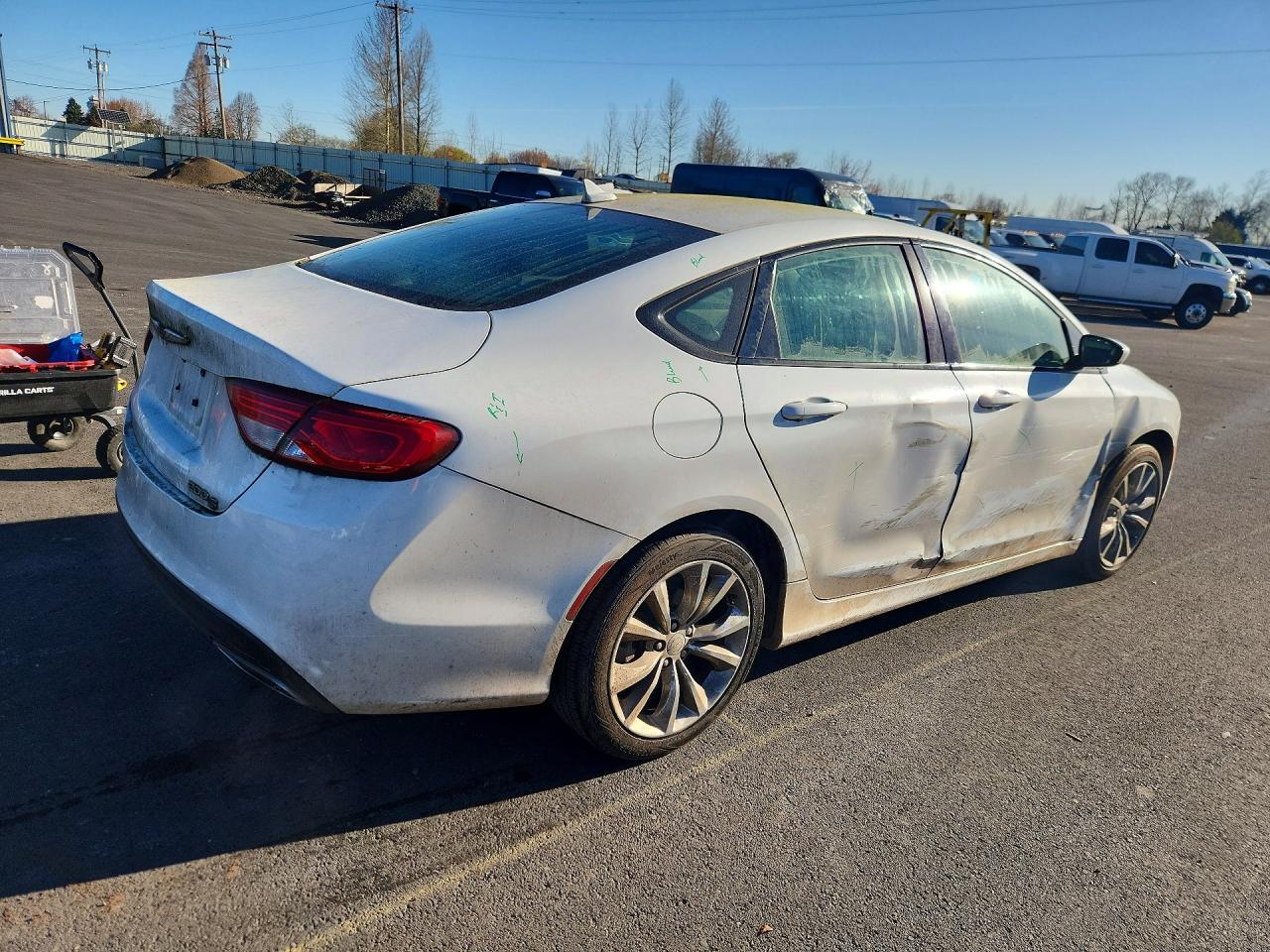 2015 CHRYSLER 200 S photo 5
