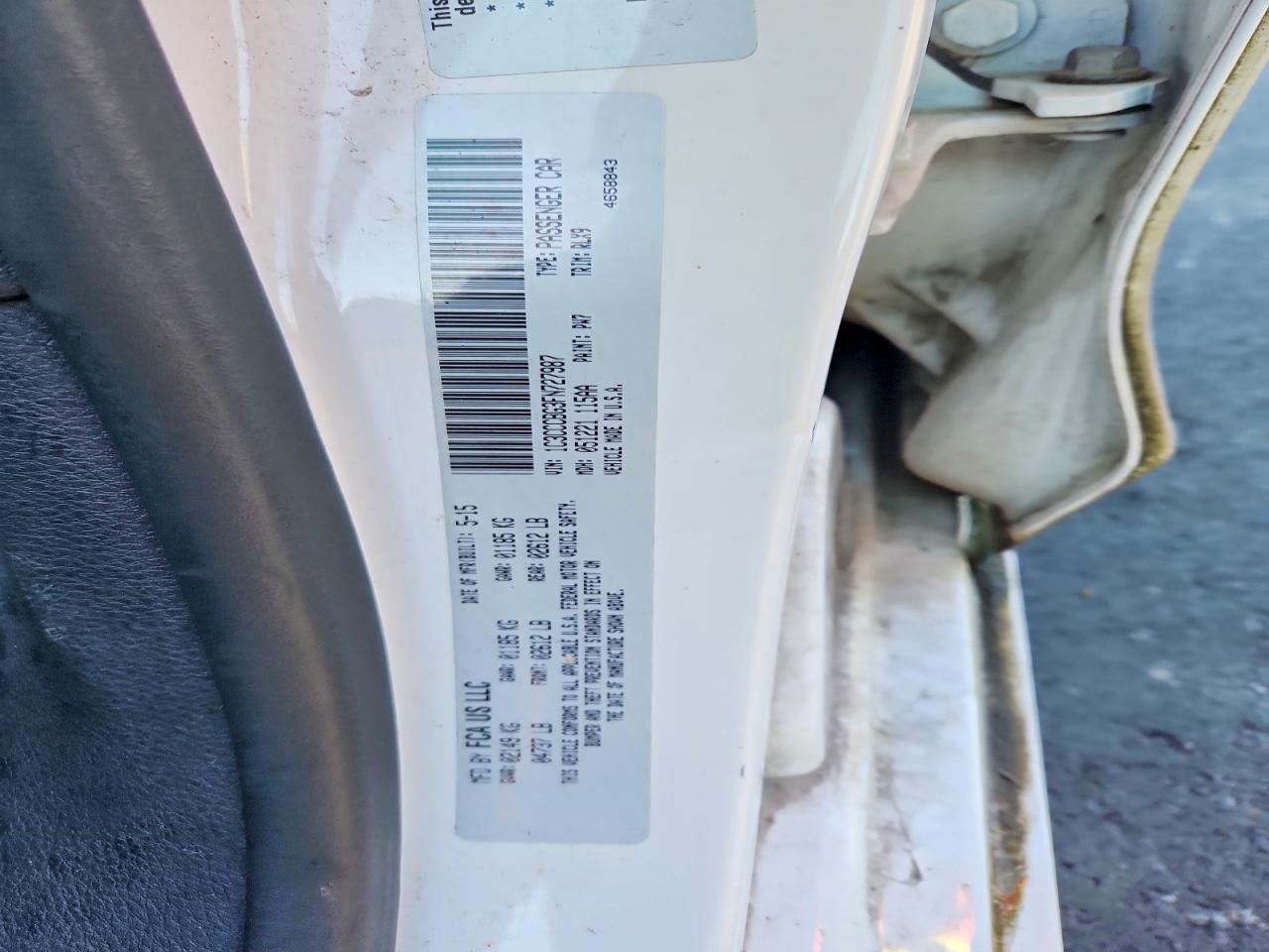2015 CHRYSLER 200 S photo 23