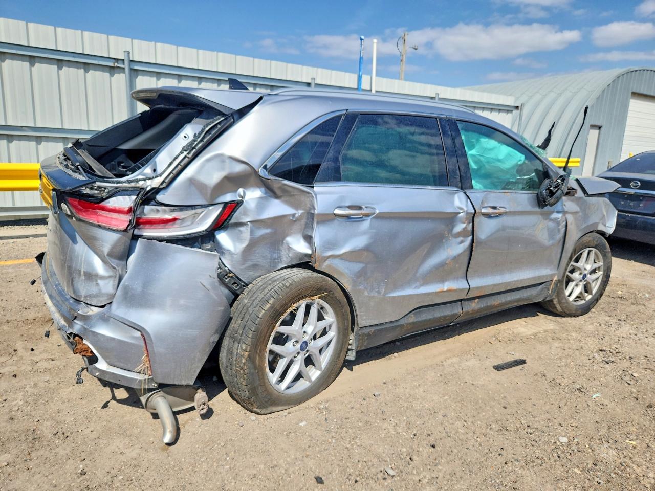2021 FORD EDGE SEL photo 5
