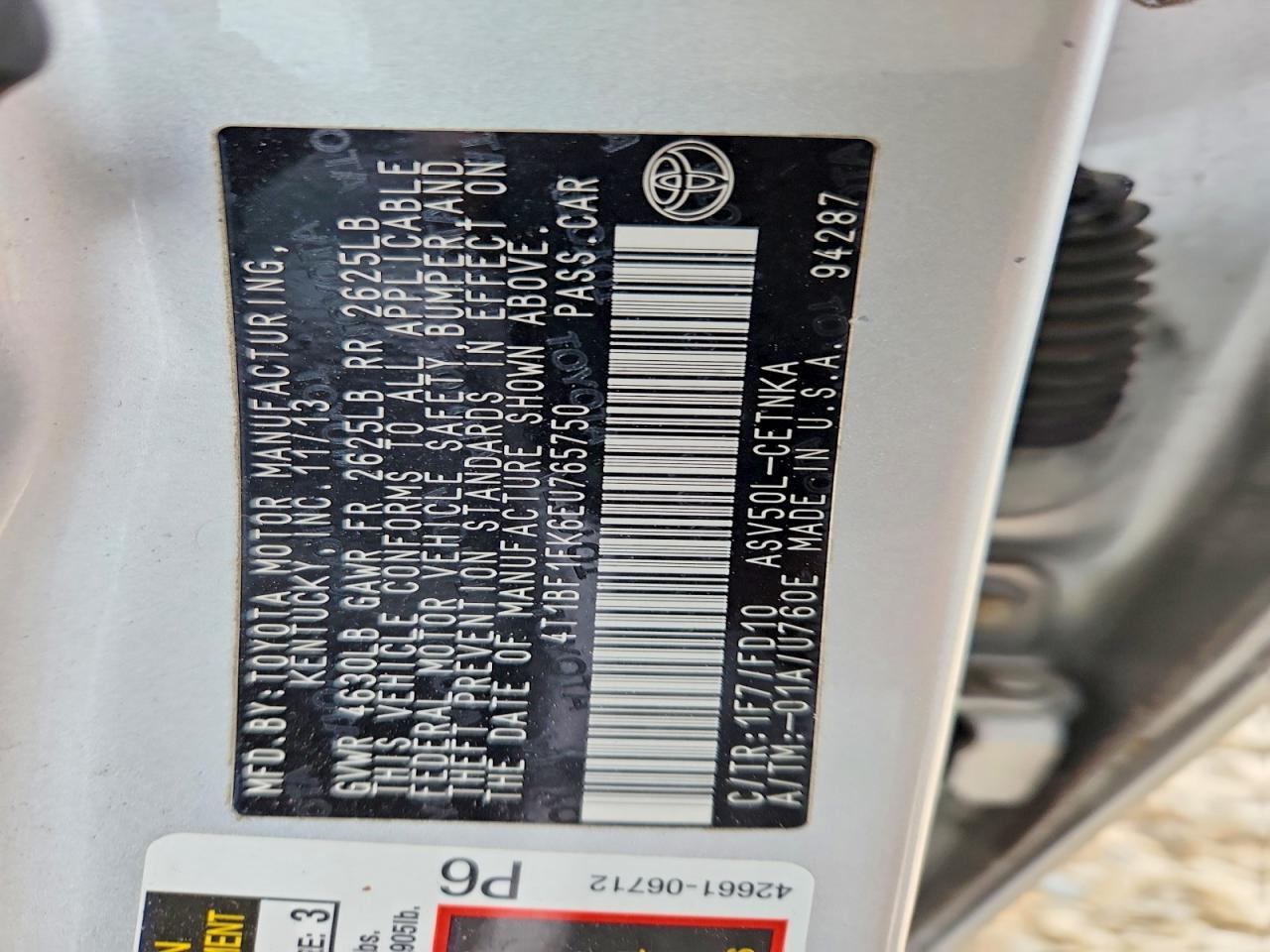 2014 TOYOTA CAMRY LE photo 23
