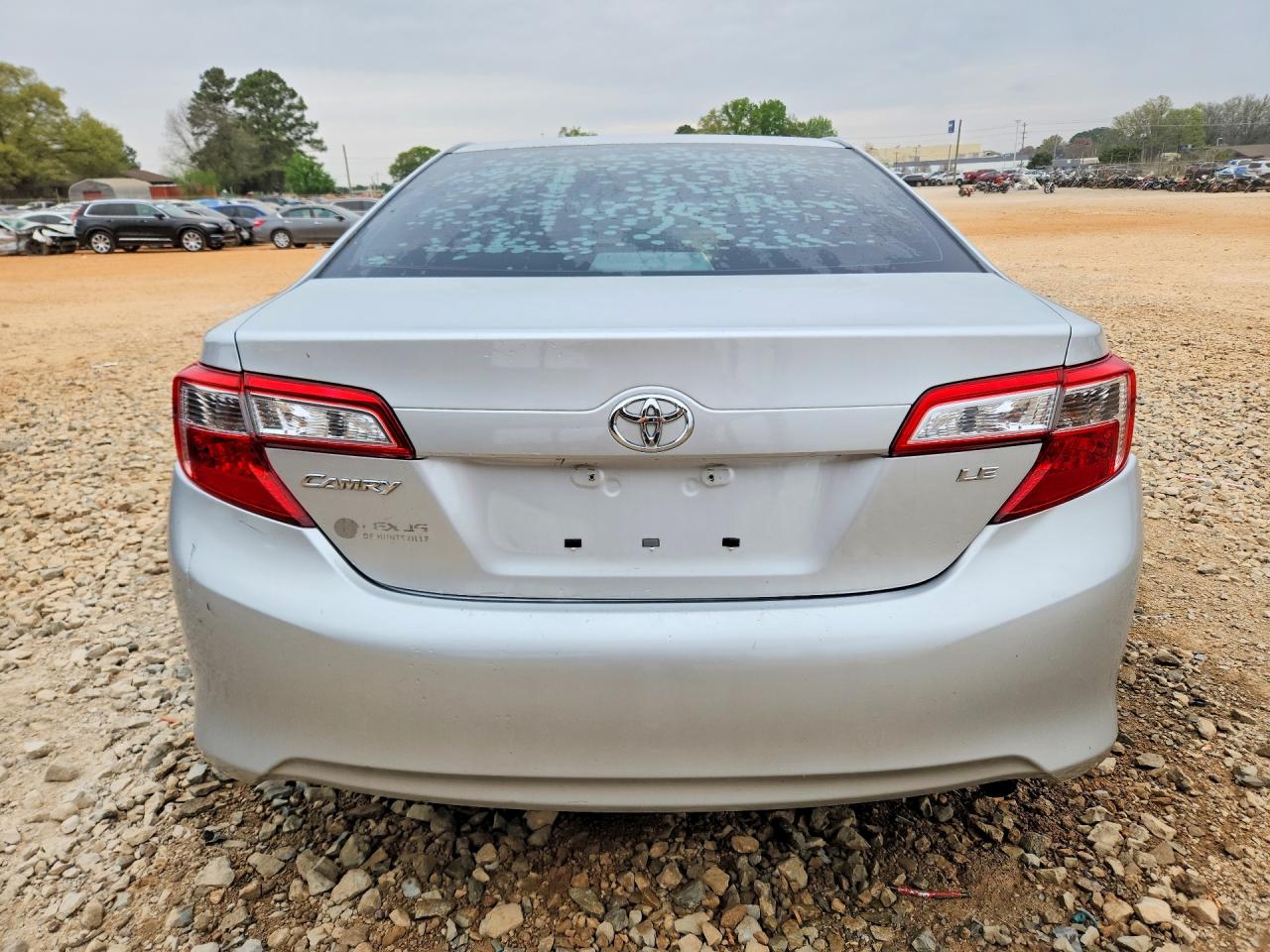 2014 TOYOTA CAMRY LE photo 11