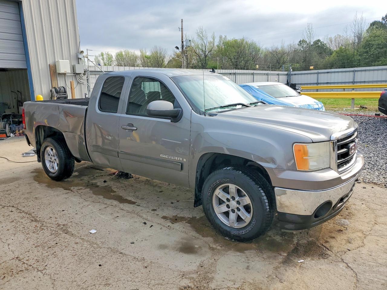 2008 GMC SIERRA C1500 photo 7