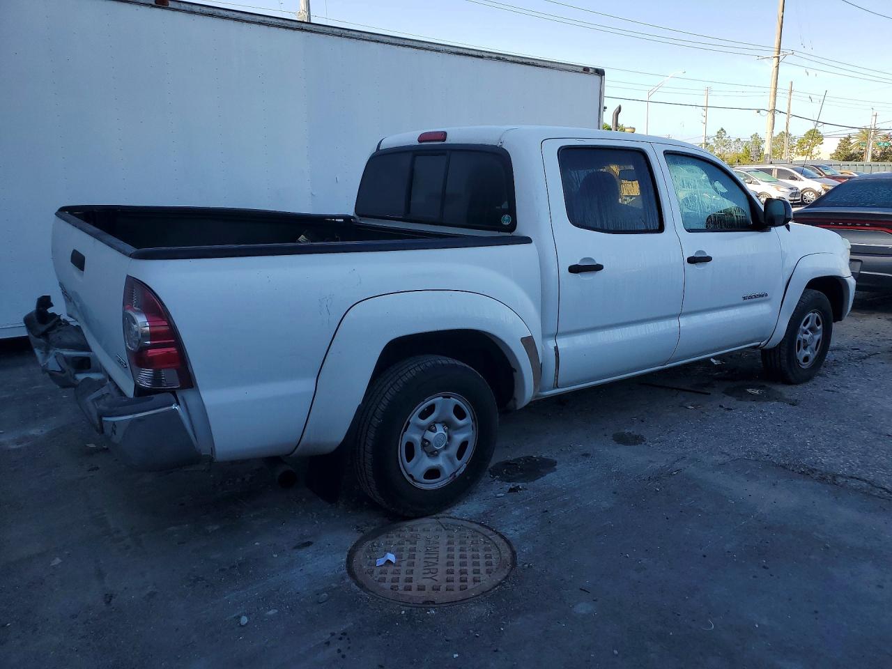 2013 TOYOTA TACOMA BASE photo 5