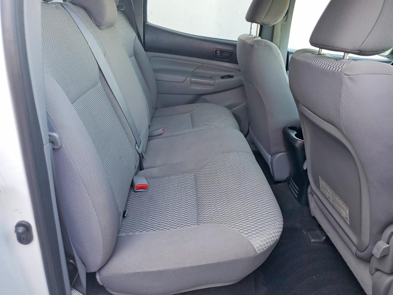 2013 TOYOTA TACOMA BASE photo 19