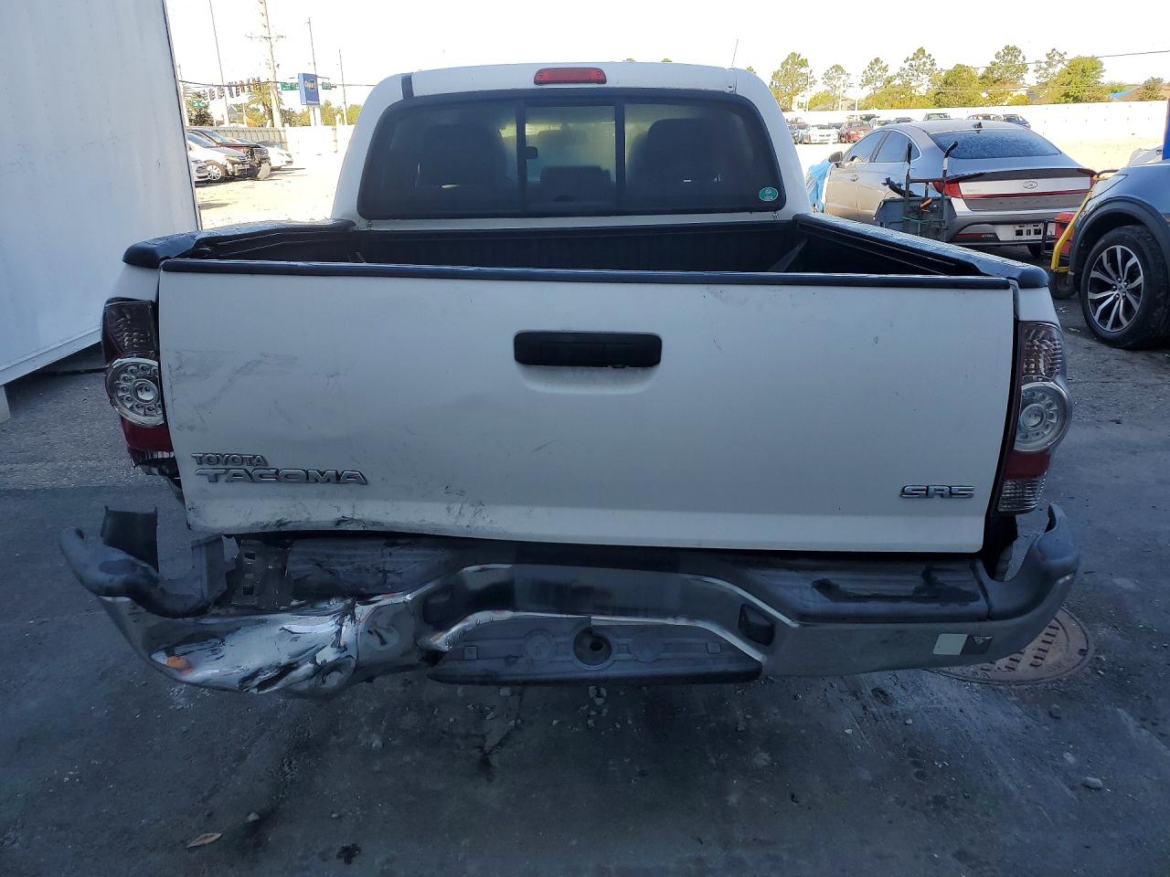 2013 TOYOTA TACOMA BASE photo 11