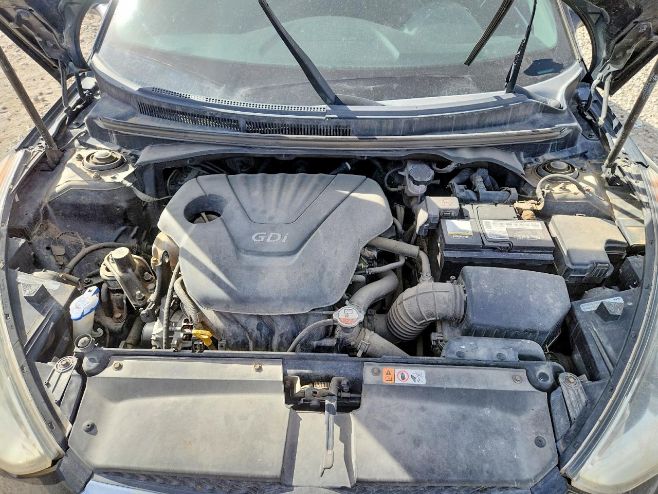 2015 HYUNDAI VELOSTER BASE photo 31