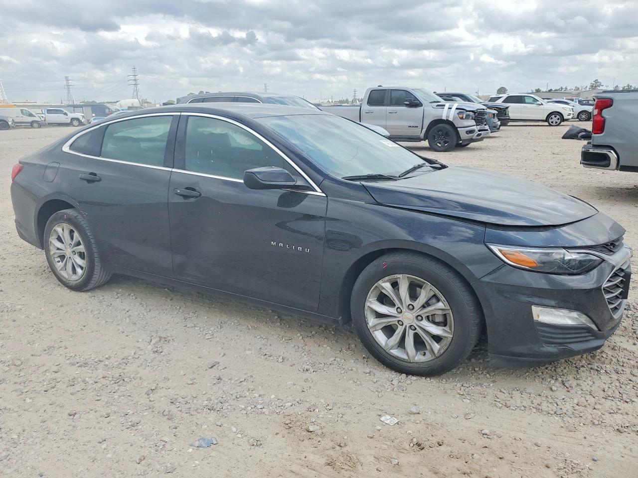 2024 CHEVROLET MALIBU LT photo 10