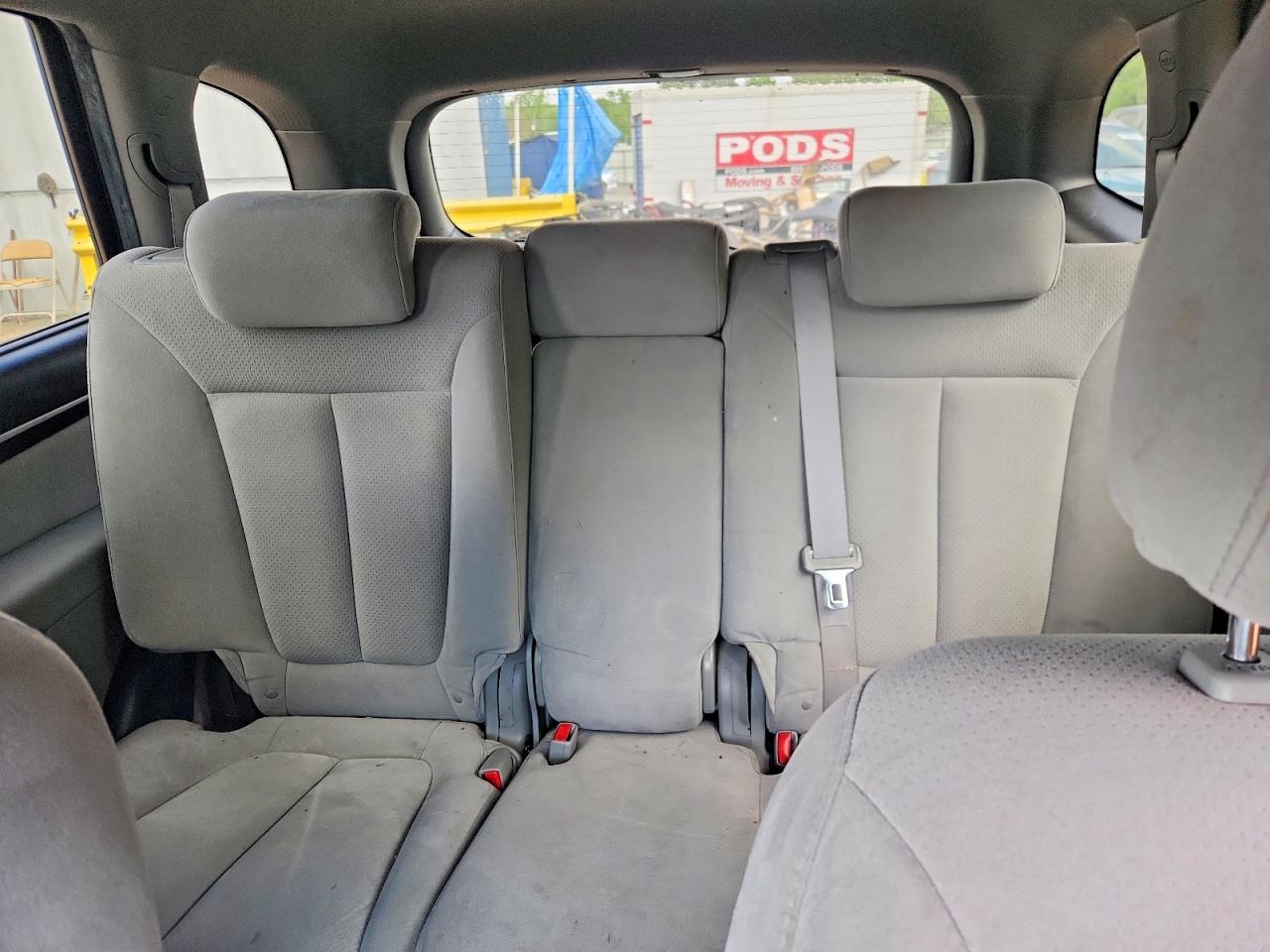 2009 HYUNDAI SANTA FE SE photo 19