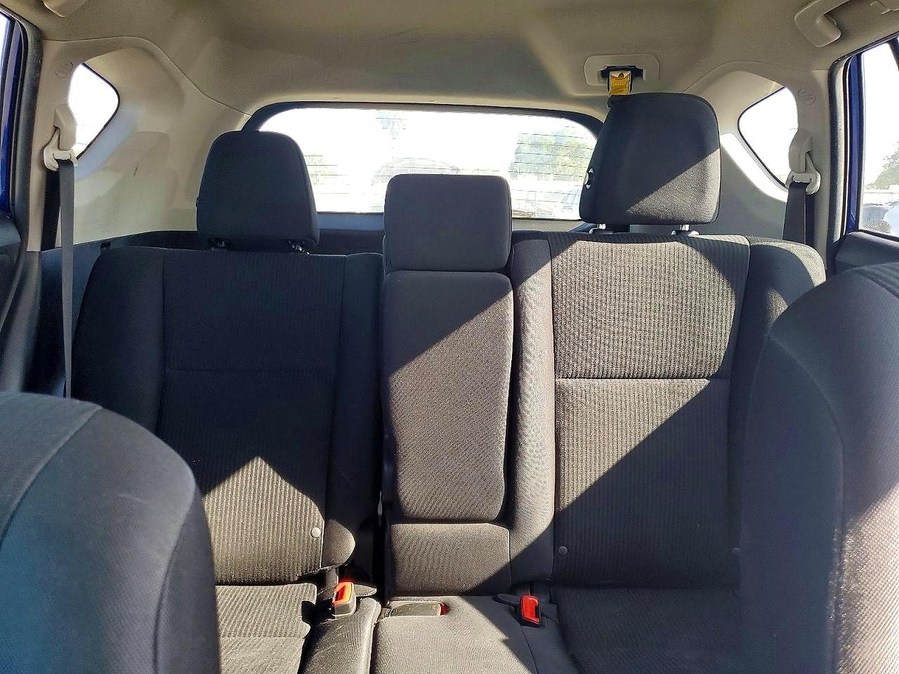 2015 TOYOTA RAV4 LE photo 19