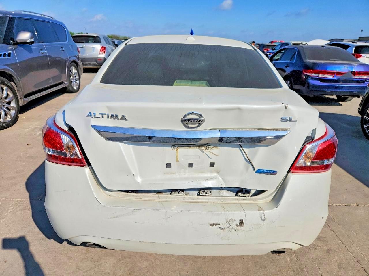 2013 NISSAN ALTIMA 2.5 photo 11