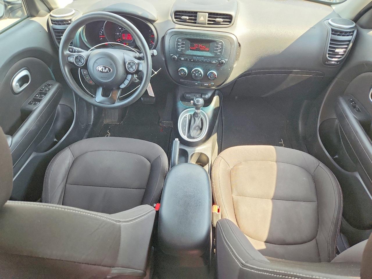 2016 KIA SOUL BASE photo 8