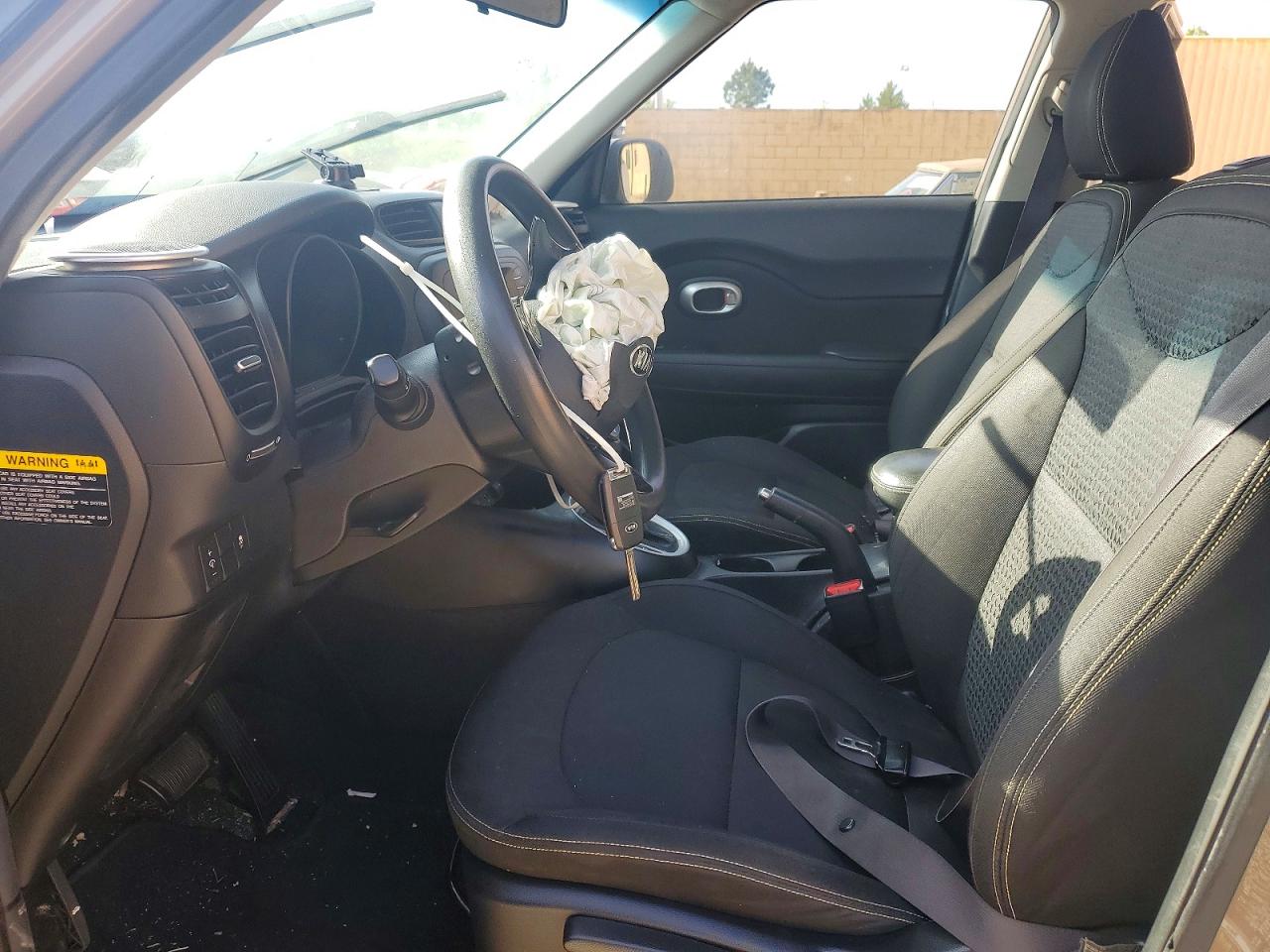 2014 KIA SOUL + photo 7