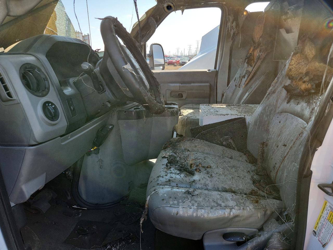 2013 FORD E250 DELIVERY VAN photo 19