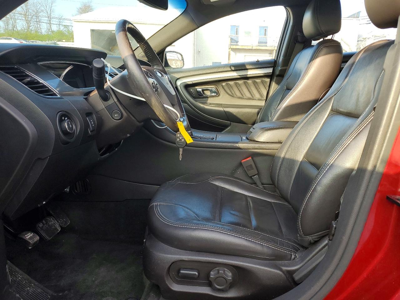 2014 FORD TAURUS SEL photo 19