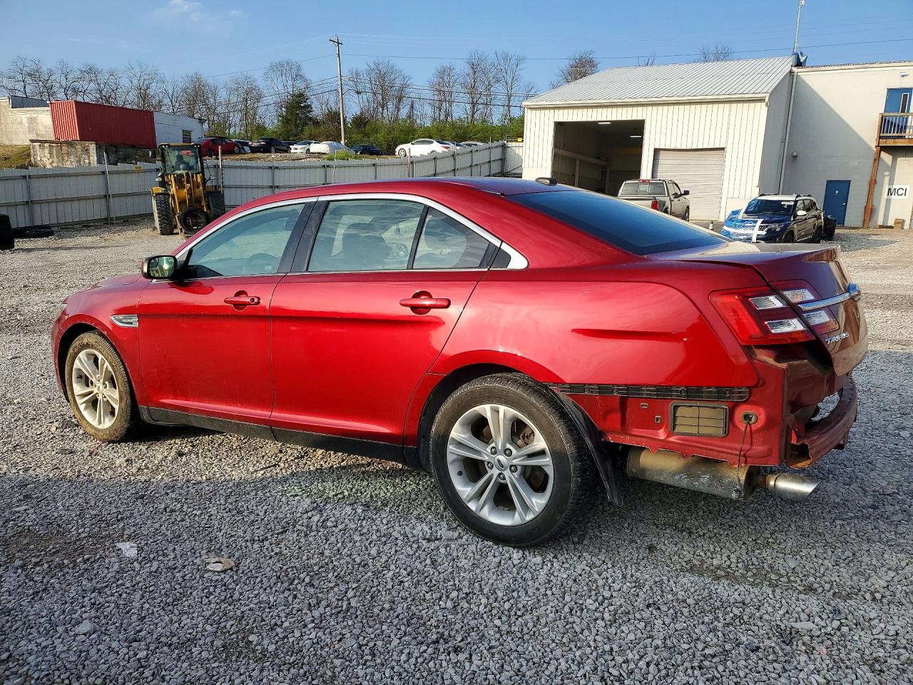 2014 FORD TAURUS SEL photo 4