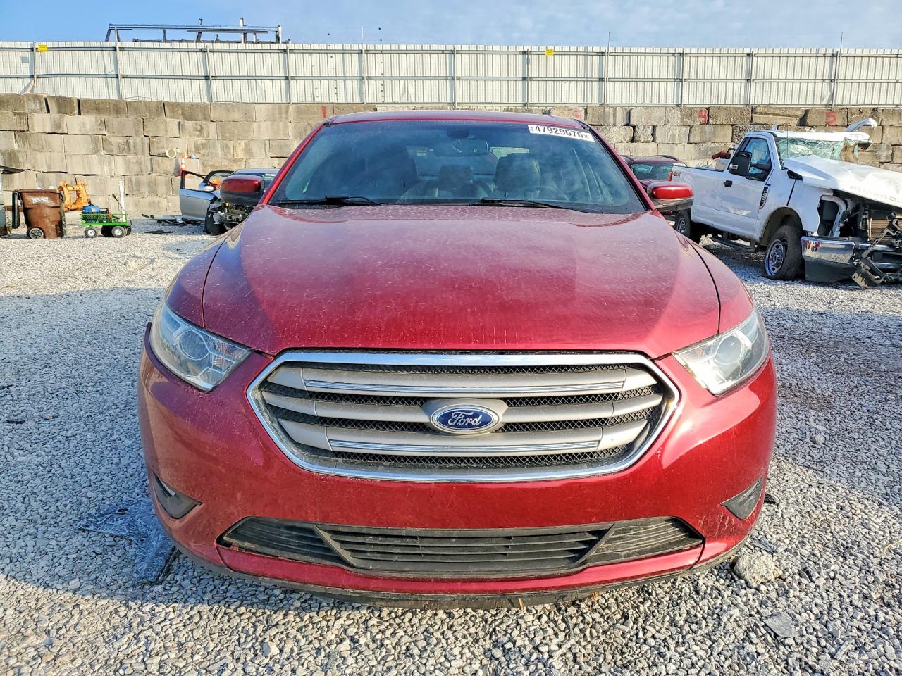 2014 FORD TAURUS SEL photo 13