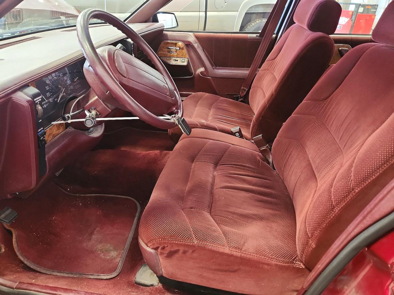 1996 BUICK CENTURY SPECIAL photo 19