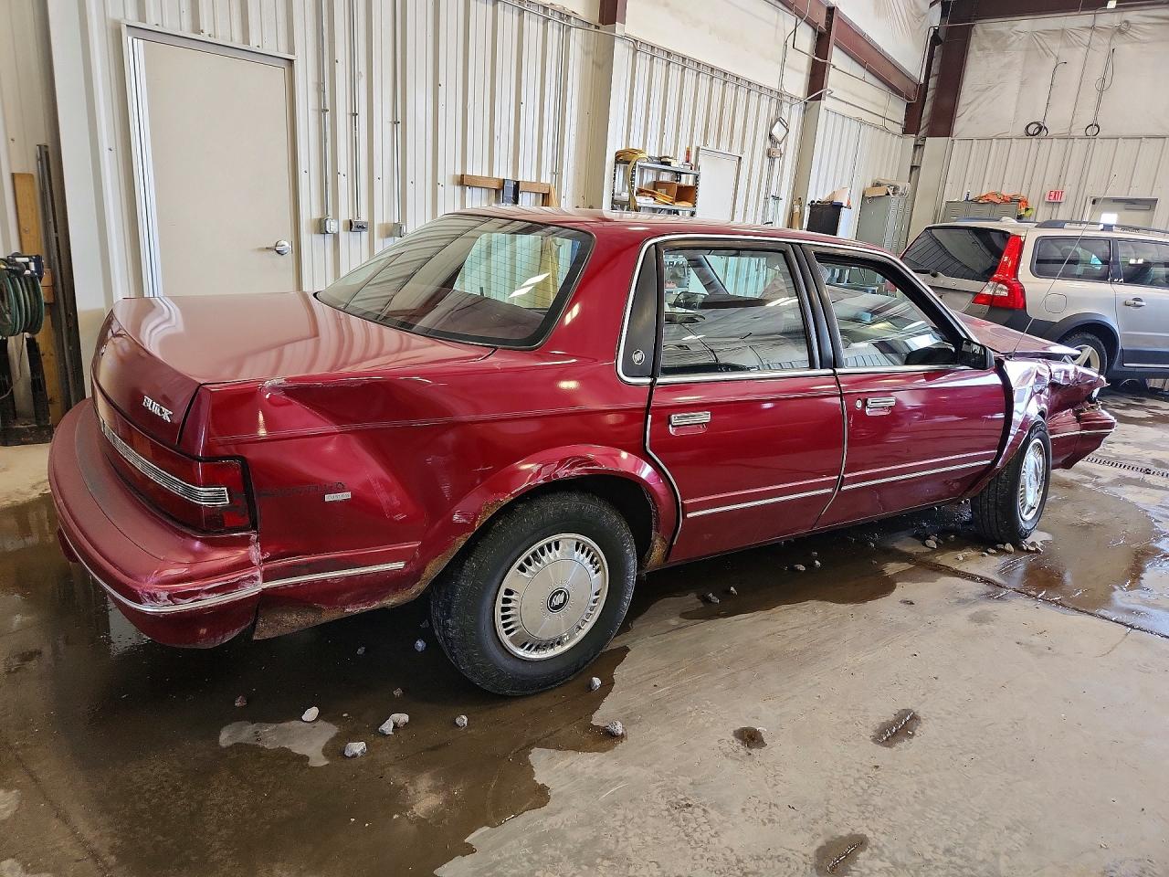 1996 BUICK CENTURY SPECIAL photo 7